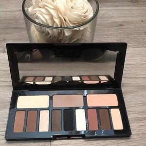 Kat Von D shade+light eye contour palette